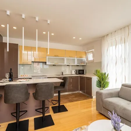 Apartment Deluxe Anita1 Zadar